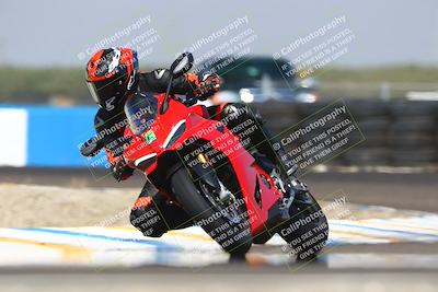 media/Sep-20-2025-TrackDaz (Sat) [[27f0cde673]]/C Group/1240pm (Turn 1)/